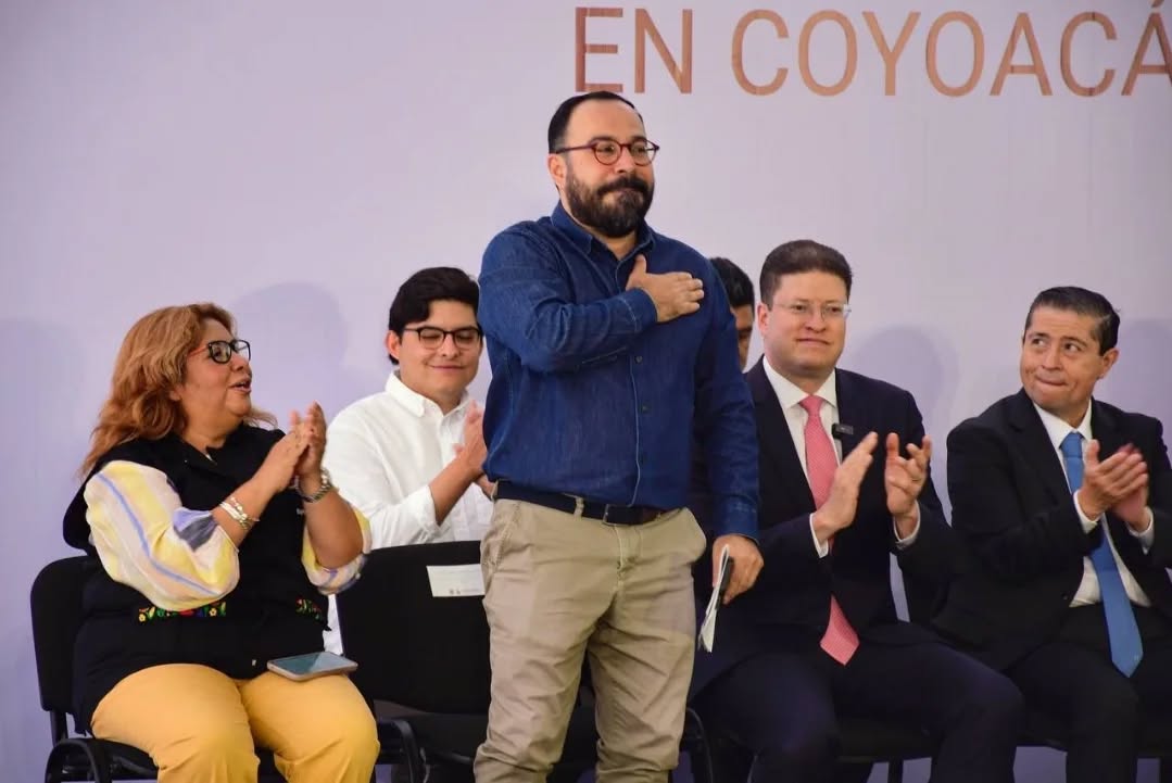 INAUGURA CLARA BRUGADA LA PRIMERA CASA DE GOBIERNO 02.jpg