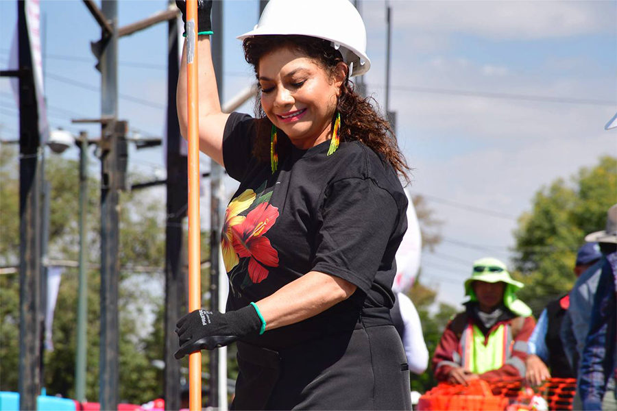CLARA BRUGADA PONE EN MARCHA OBRAS DE REHABILITACIÓN EN LAS INMEDIACIONES DEL ESTADIO BANORTE_0002_SOBSE.jpg