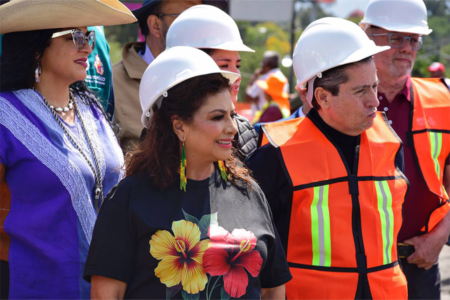 CLARA BRUGADA PONE EN MARCHA OBRAS DE REHABILITACIÓN EN LAS INMEDIACIONES DEL ESTADIO BANORTE_0003_SOBSE.jpg