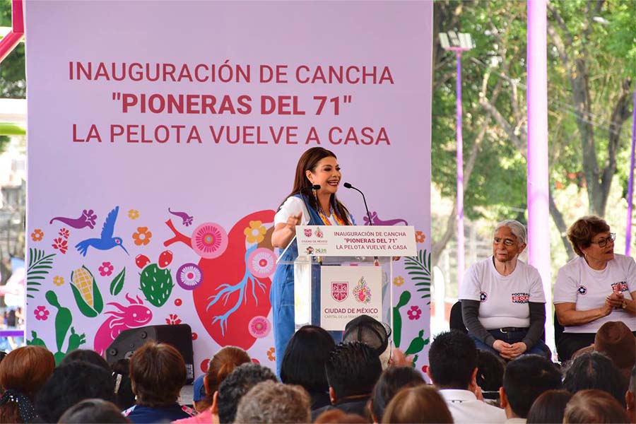 Clara inaugura canchas pioneras del 71_0000s_0000_sobse.jpg